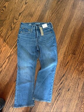 J. Crew Women's 9inch Demi boot crop Blue  Jeans